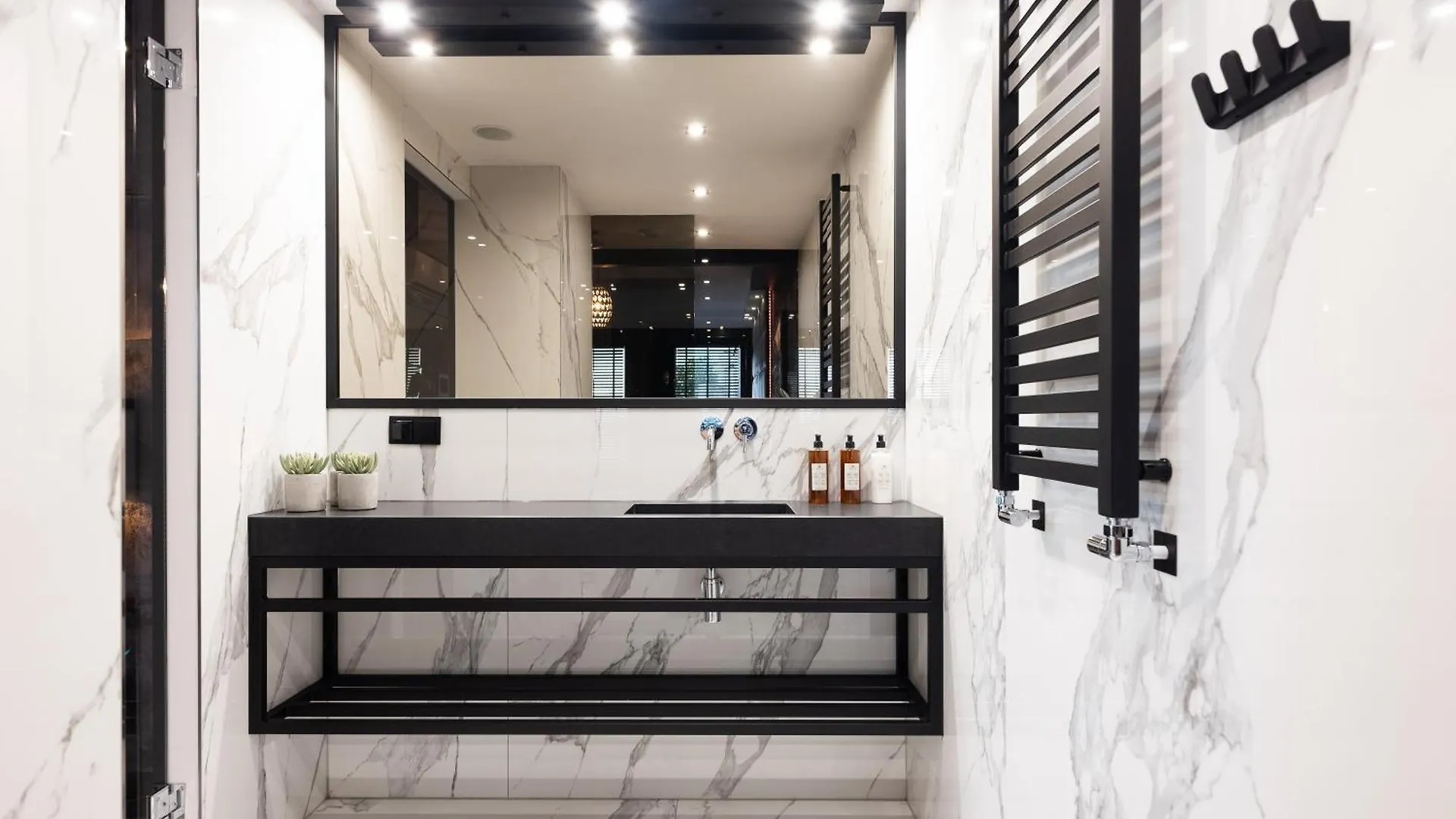 Art Suites Boutique Hotel - Krakow Center 4*,